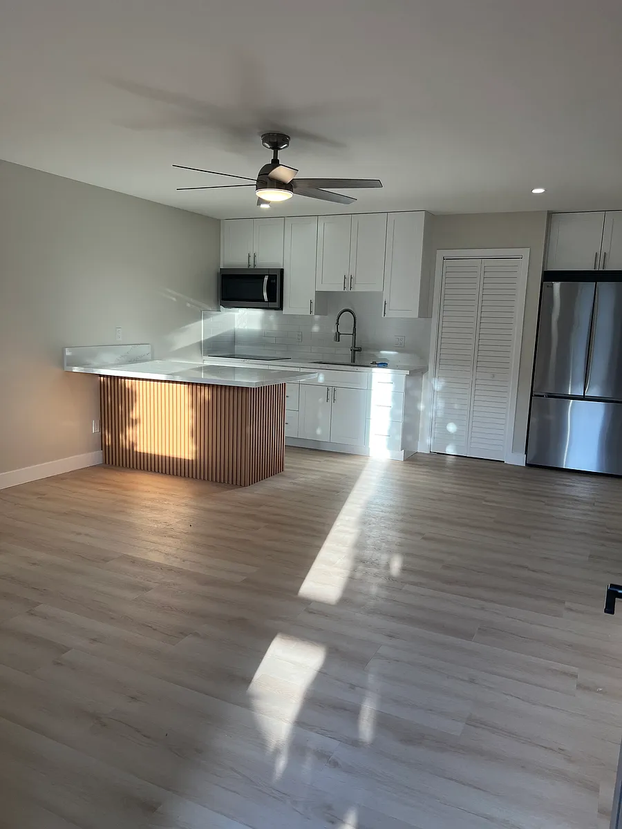 Building Photo - 1707 Mahani Loop
