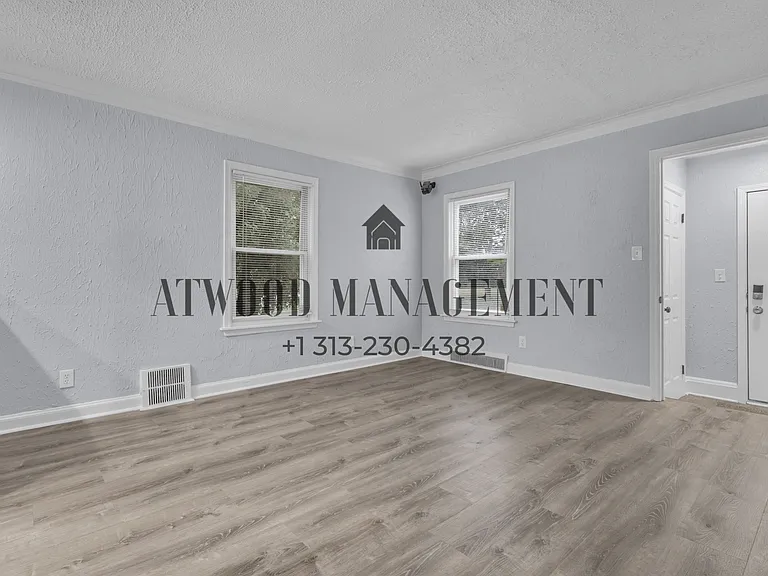 13500 Stahelin Rd — Photo 7