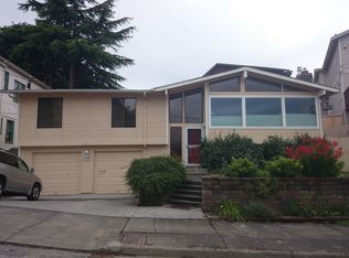 1421 Palm Ave SW, Seattle, WA 98116