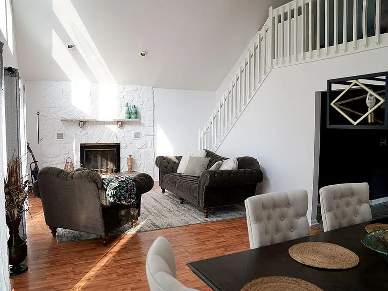 217 William Dr — Photo 23