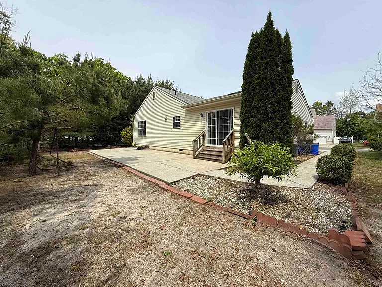 2 Club House Ln — Photo 25