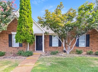 8400 Kimberly Rose Dr, Cordova, TN 38016