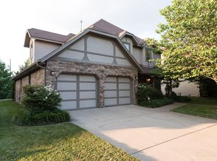 2245 W Winchester St, Springfield, MO 65807