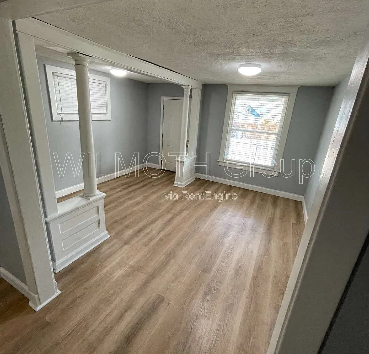 3 bed, 1.0 bath, 1300 sqft, $1,300 — Photo 4