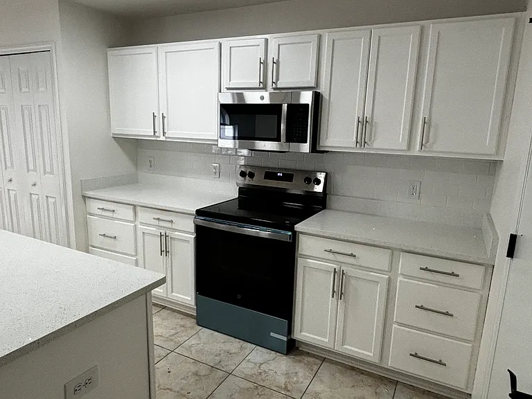 10330 River Bream Dr — Photo 33