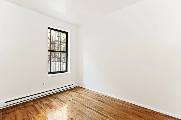 Rented by Compass | media 17