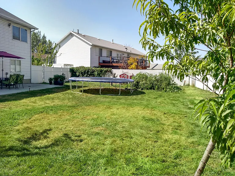 729 S 1420 W — Photo 38