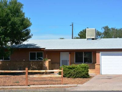 1108 Siringo Ct, Santa Fe, NM, 87507
