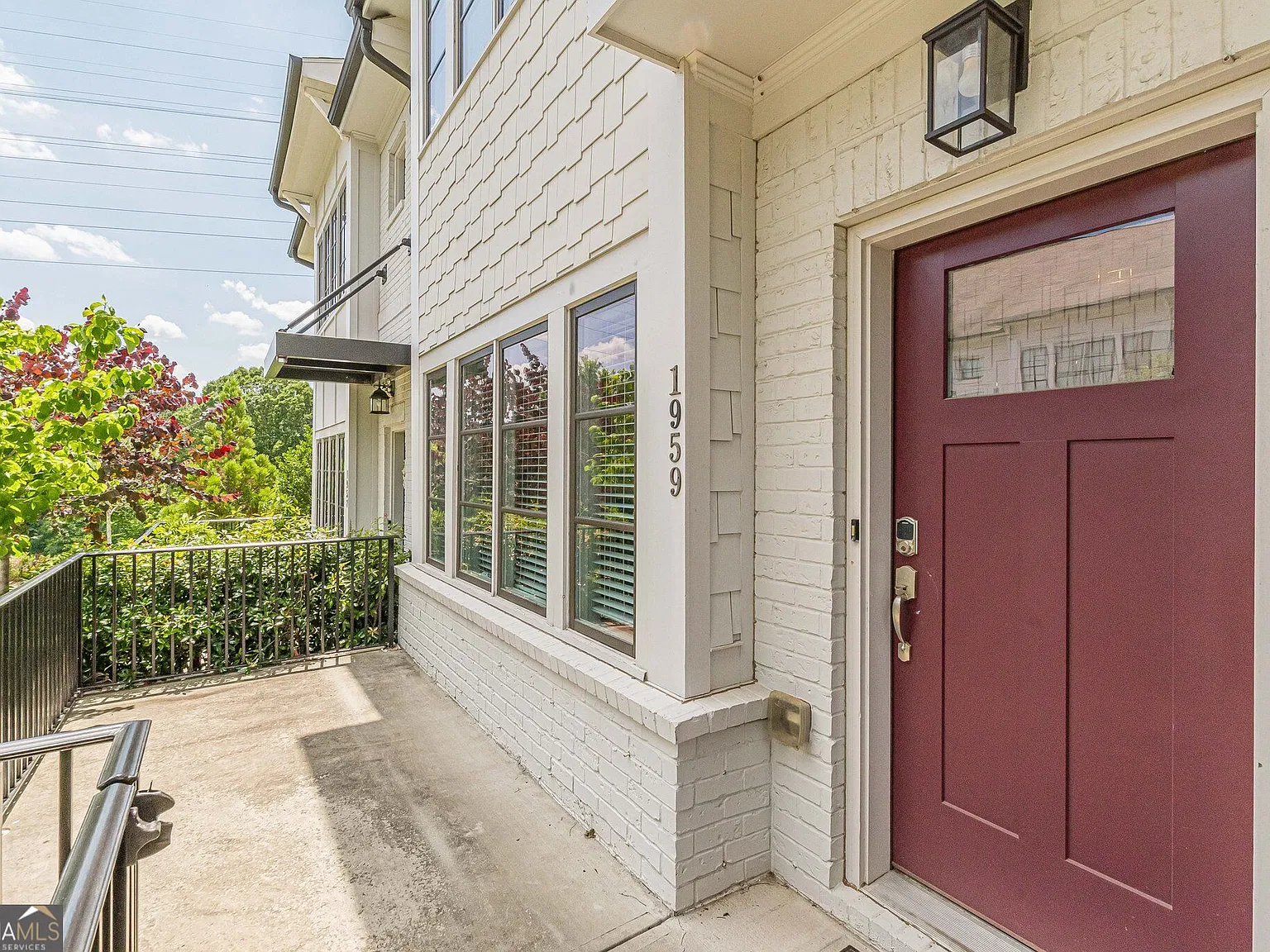 3 bed, 2.5 bath, 1742 sqft, $2,775 — Photo 3