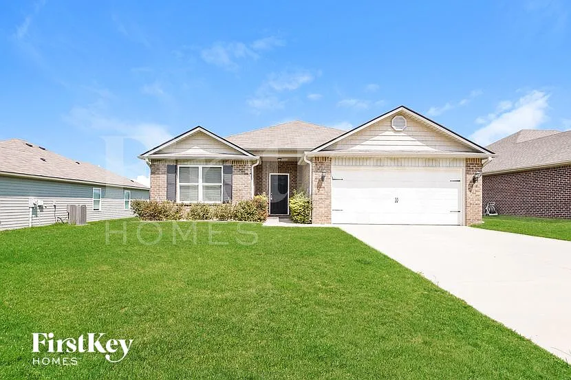 240 Hillcrest Dr