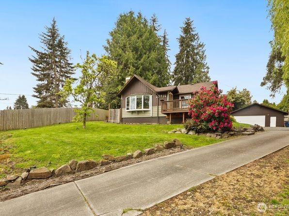 23716 Locust Way, Bothell, WA 98021