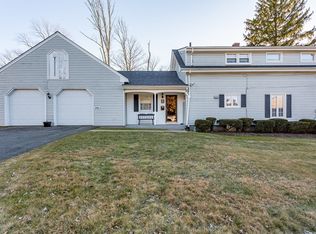 2955 N Main St, Fall River, MA 02720