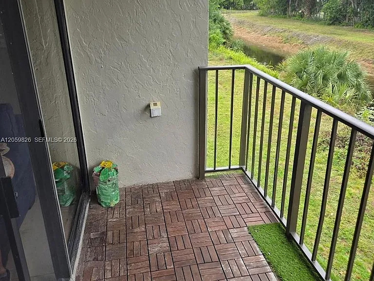 1721 Balfour Point Dr #F — Photo 4