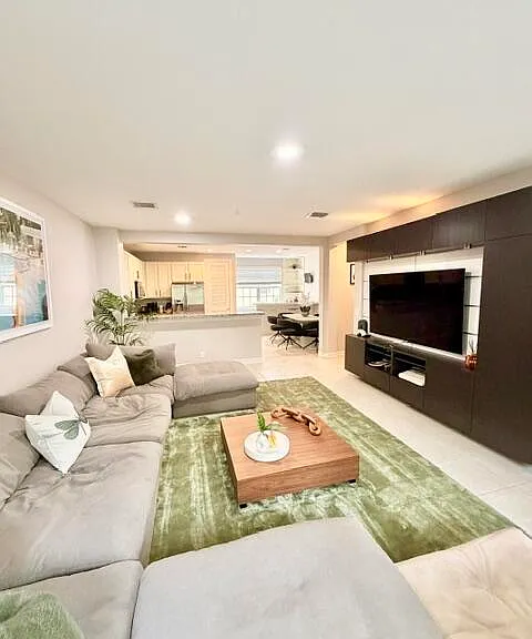 110 W Coda Cir — Photo 9