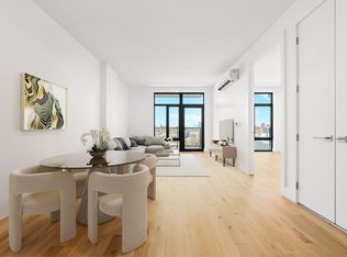 597 Grand St #817, Brooklyn, NY 11211