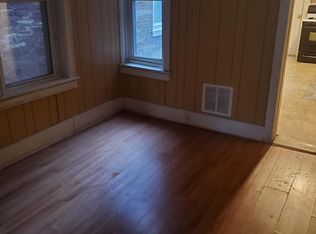 424 W Hanover St, Trenton, NJ 08618