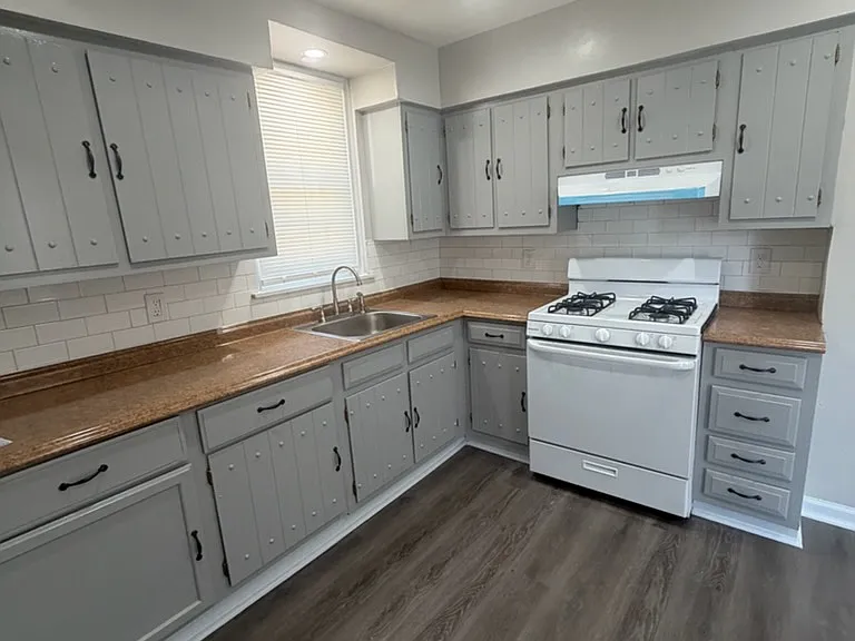 2901 Wasp Rd — Photo 5
