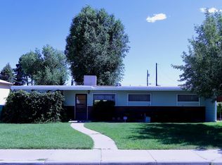 307 E Gladden Dr, Farmington, NM 87401