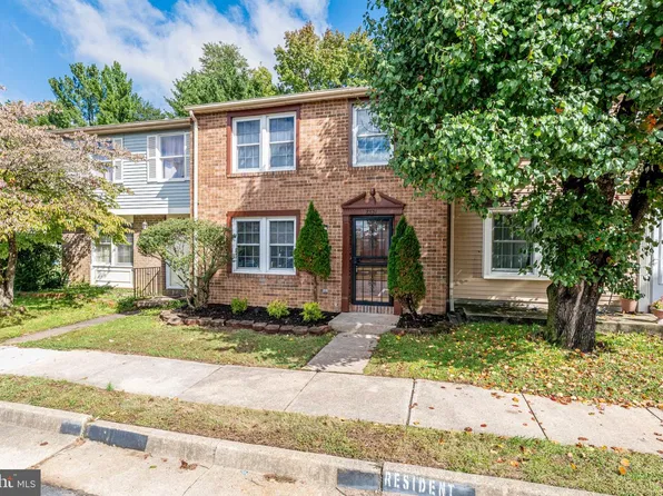 8321 Brockham Dr, Alexandria, VA 22309