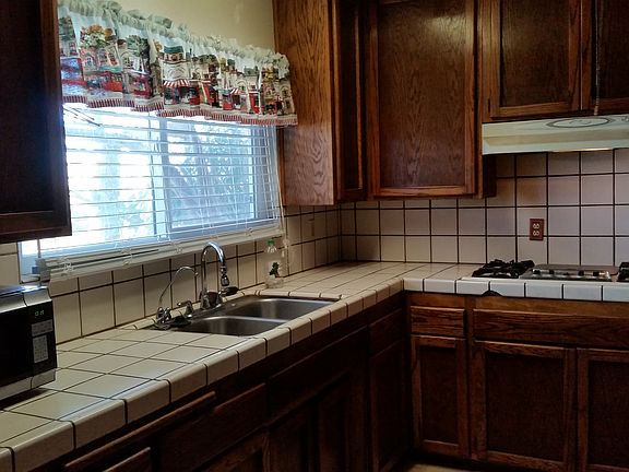 Natural gas built in stove