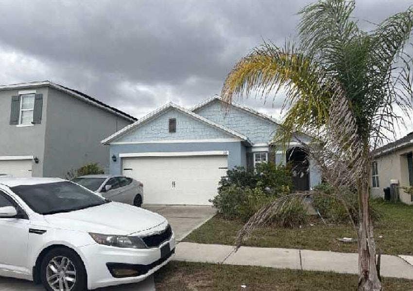 1st image of 159 Eagleview Loop