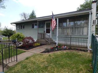 708 Burbridge Rd, Hatboro, PA 19040