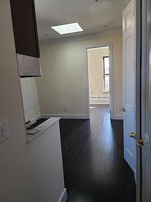 Rented by Point NYC | media 10