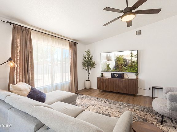 5th image of 3173 RAVEN Drive