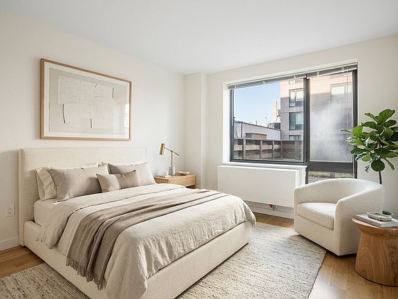 4th image of 44-72 11th St APT A206