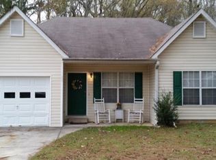 300 Little St, White, GA