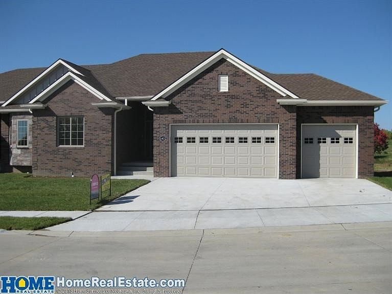 1st image of 6405 Camellia Ct