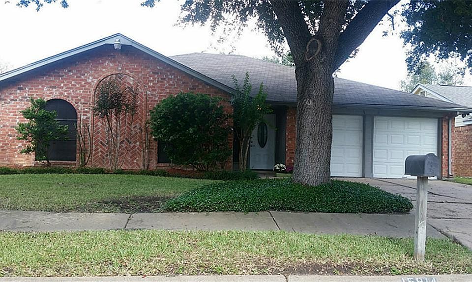 1st image of 15914 Mal Paso Dr