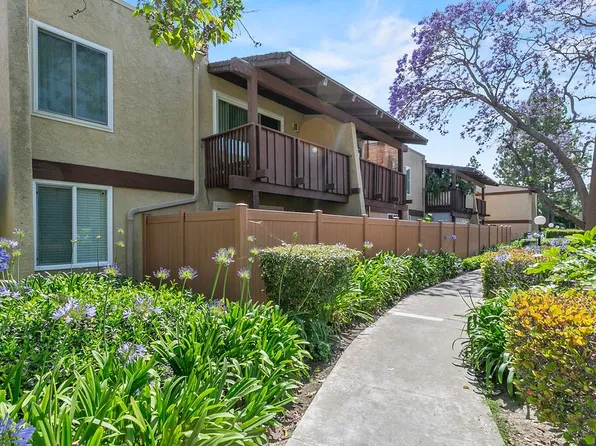 1010 W Macarthur Blvd APT 49, Santa Ana, CA 92707