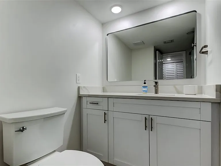 1290 Gulf Blvd #1102 — Photo 38
