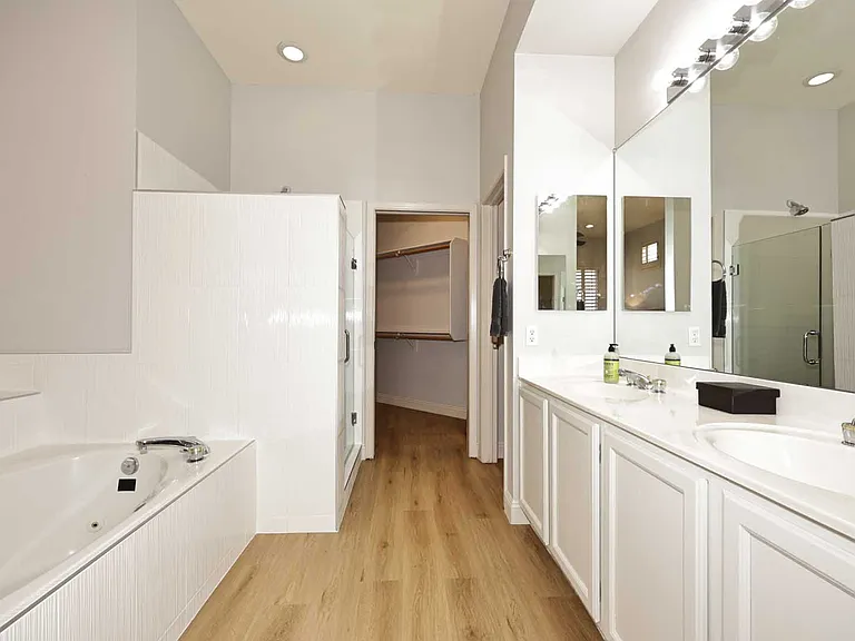 8270 N Hayden Rd #1026 — Photo 19