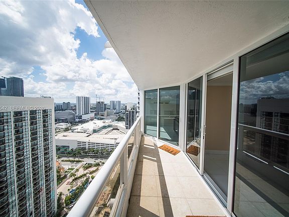 5th image of 1717 N Bayshore Dr #A-3646