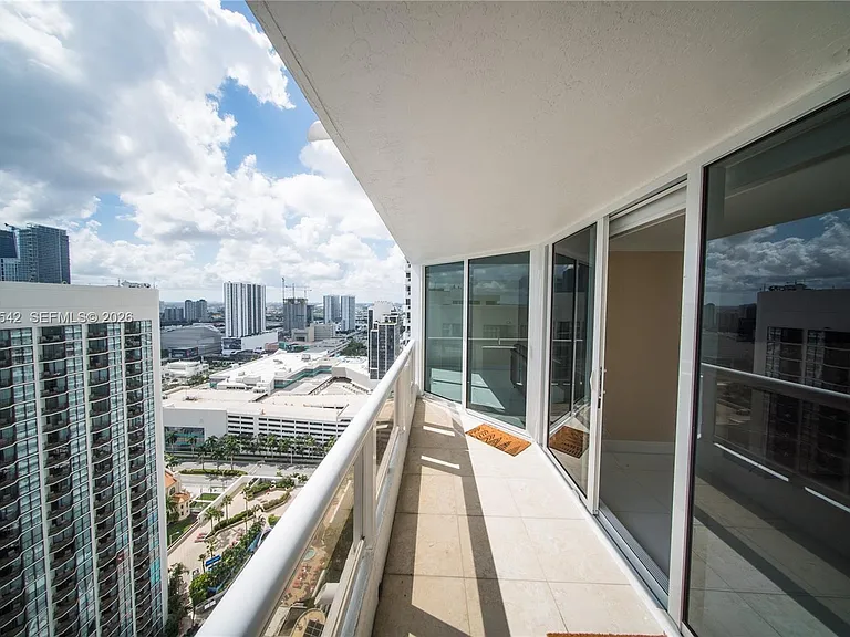 1717 N Bayshore Dr #A-3646 — Photo 5