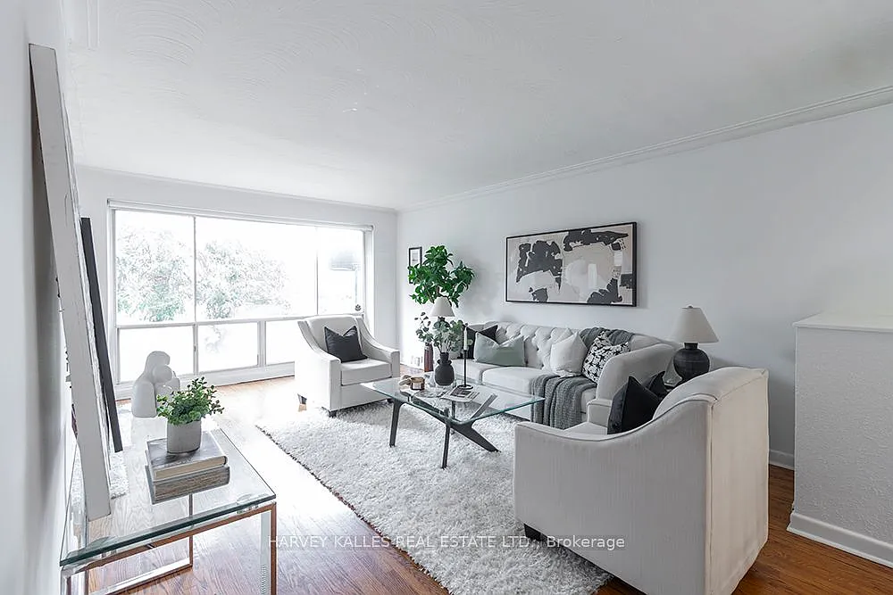 4 bed, $4,150 — Photo 2
