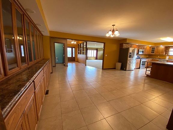 4th image of 1808 Overbrook Dr