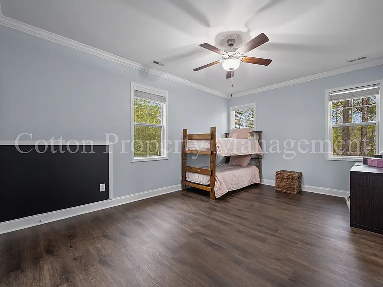 807 Dan Owen Dr — Photo 32
