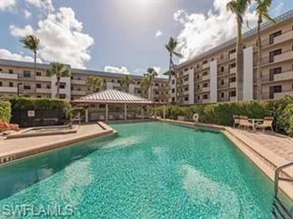 805 River Point Dr #C-307, Naples, FL 34102