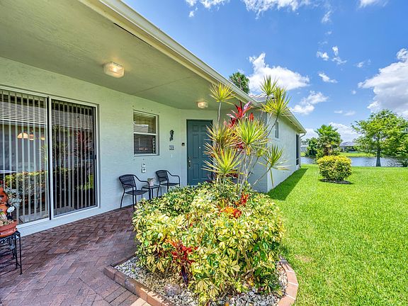 2nd image of 709 SW Rocky Bayou Terrace #709