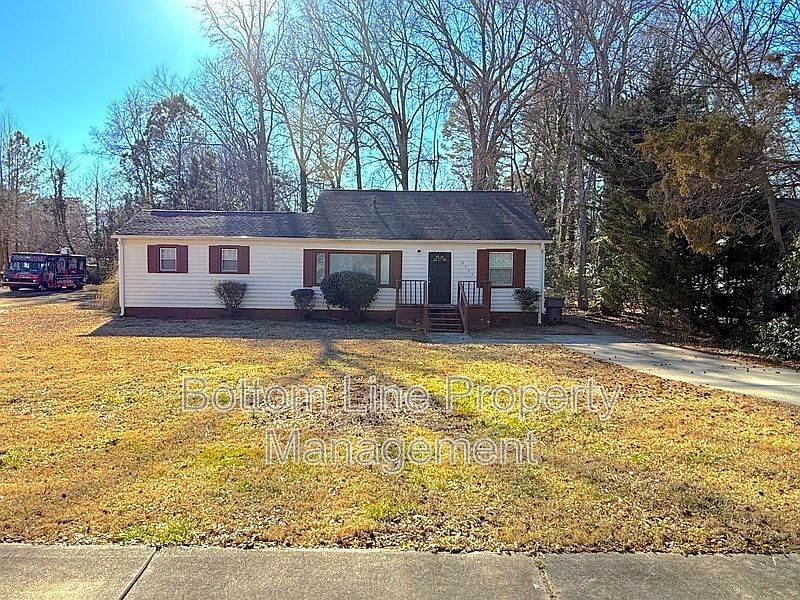 1st image of 8322 Viola Dr