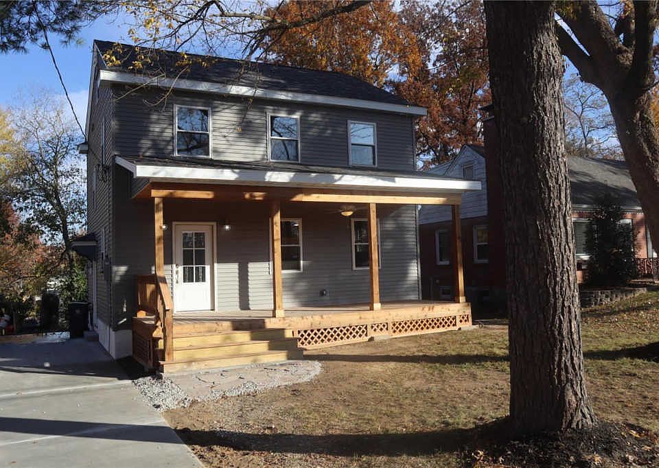1st image of 700 Angenette Ave