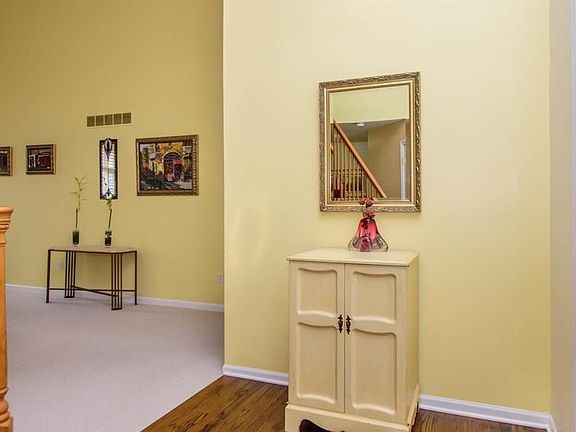 5th image of 2858 Leslie Park Cir
