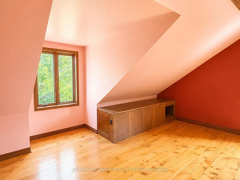 3565 Albion Rd — Photo 22