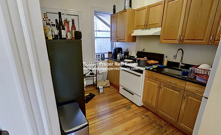 53 Joy St #5 — Photo 7