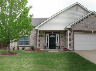 1700 Walnut Hill Ln, Claremore, OK 74019