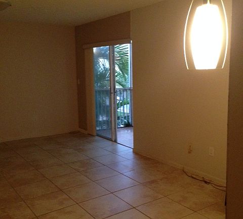 4th image of 21121 SW 85th Ave APT 204