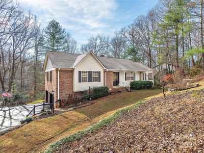 543 Hunters Glen Ln, Hendersonville, NC, 28739